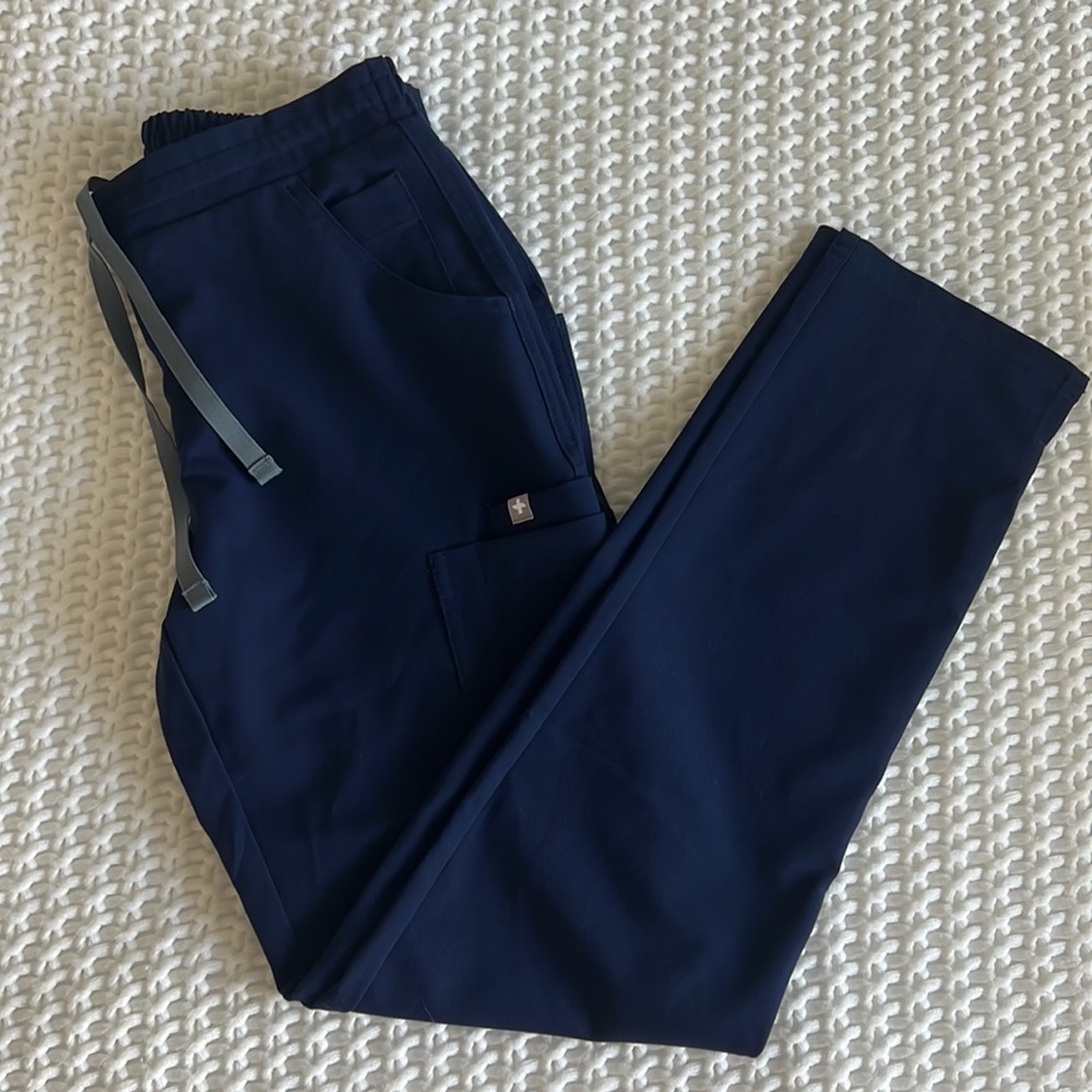 Navy Blue FIGS SCRUBS XS Yola Skinny Scrubs (not 2.0)